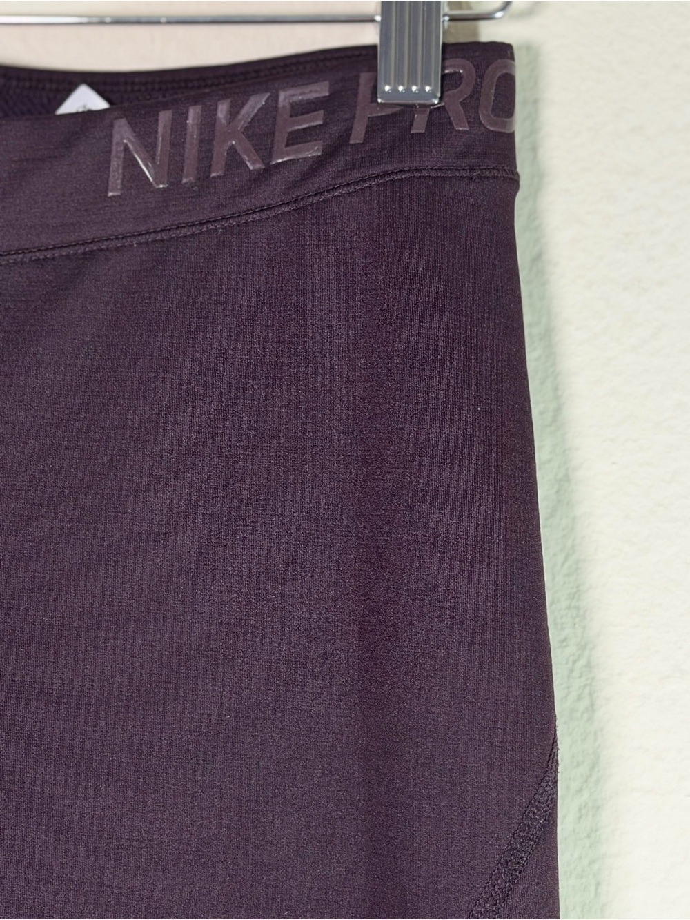 Nike Pro Hyperwarm Leggings Medium Burgundy Thermal Compression Tights - Picture 5 of 8